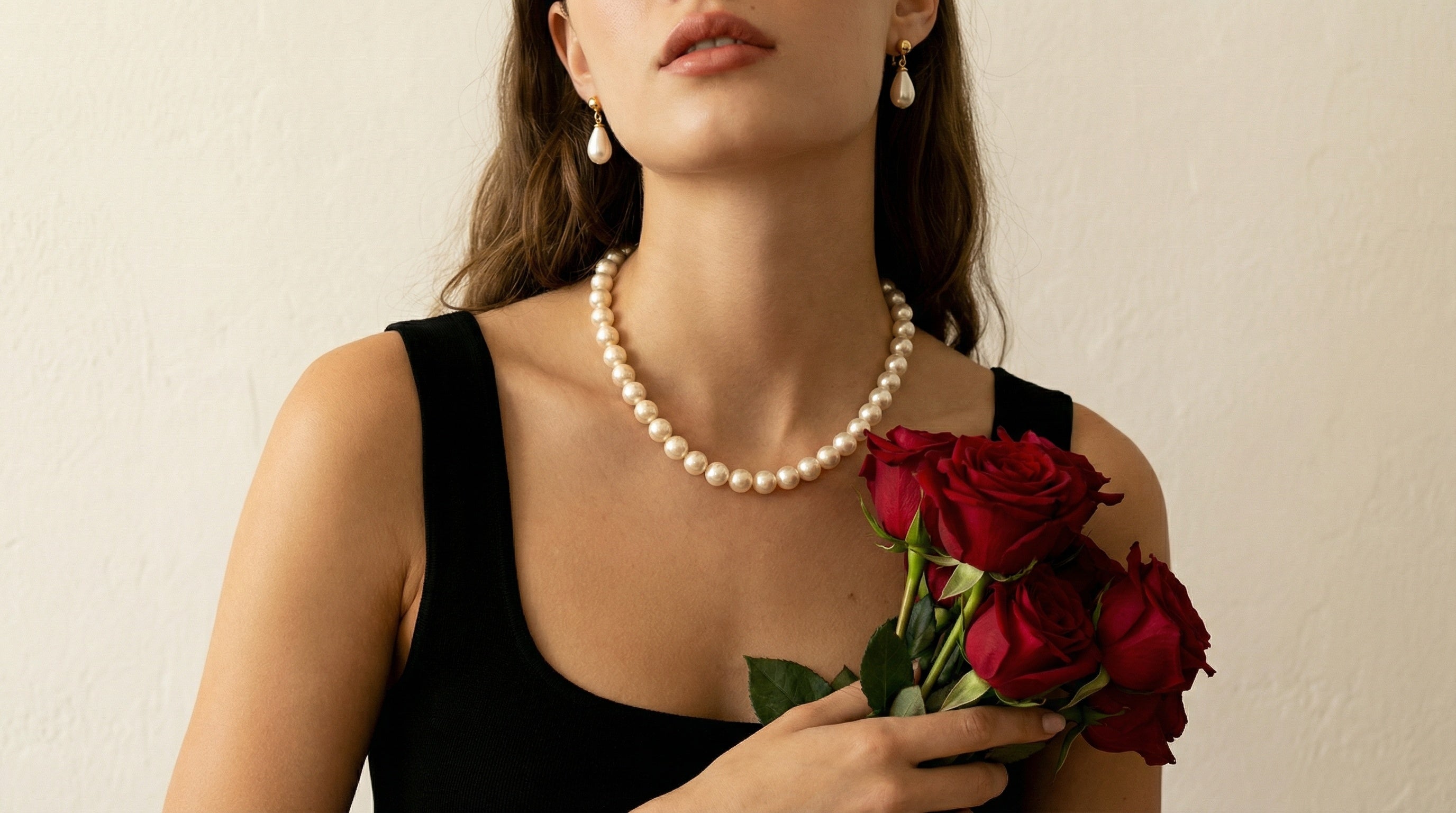 cadou pentru iubita bijuterii elegante perle naturale aur 14K - Royal Pearls