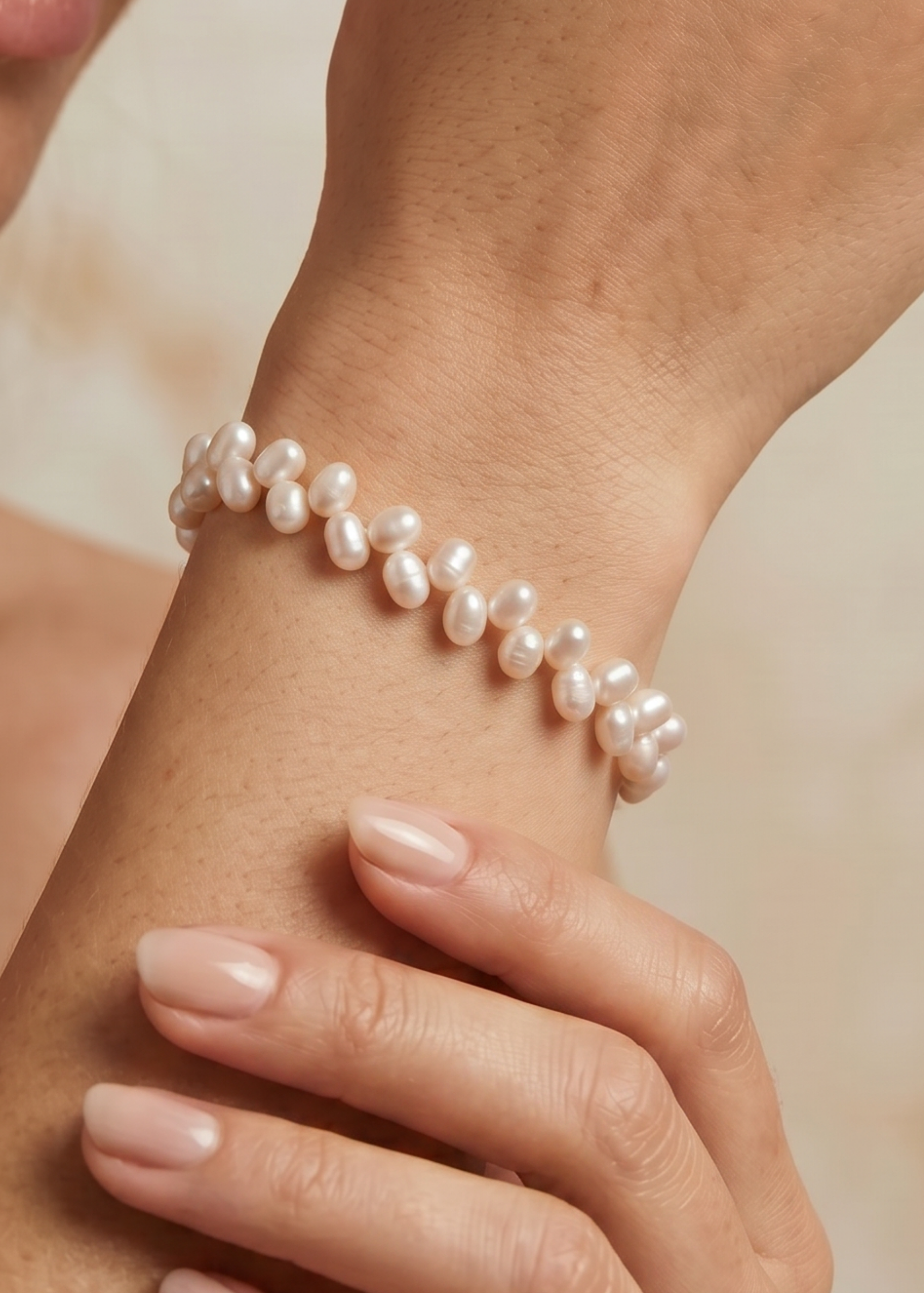 Brățară Aur 14K cu Perle Naturale Albe Ovale AAA — Eternal - brățară perle naturale aur 14K - Royal Pearls