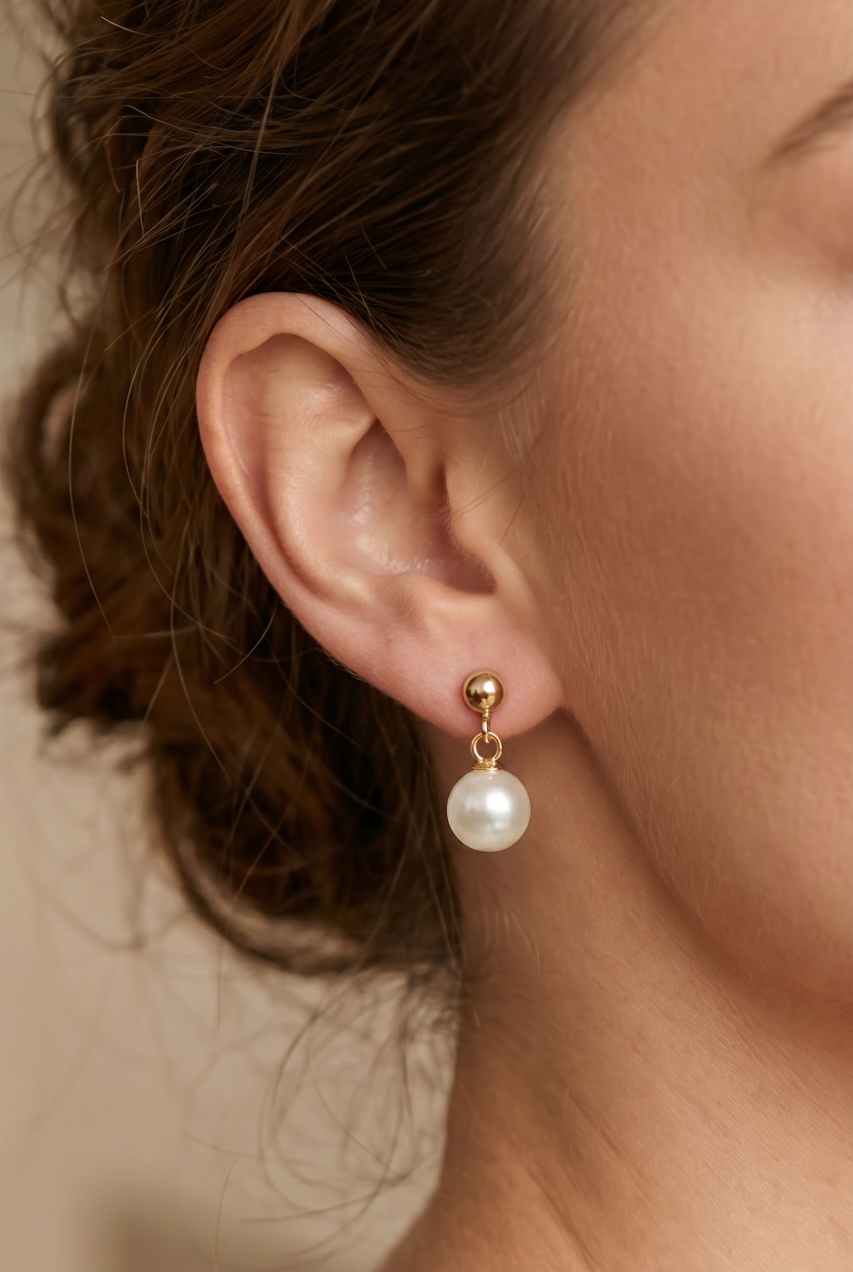 cercei perle naturale albe 7-8mm tija aur 14k detaliu - anne - royal pearls