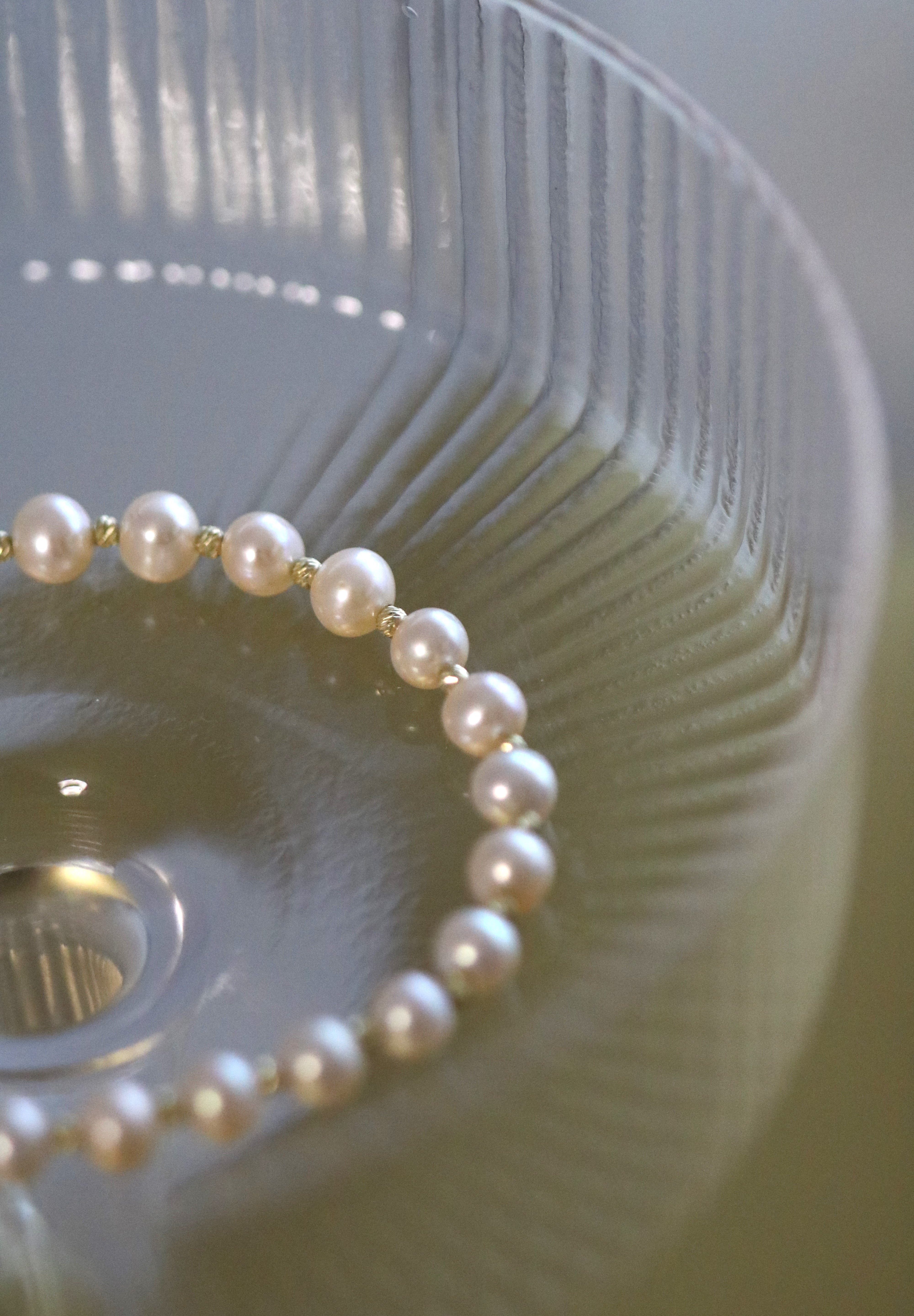 Brățară cu perle naturale de cultură roz 5–5,5 mm și bile din aur 14K galben