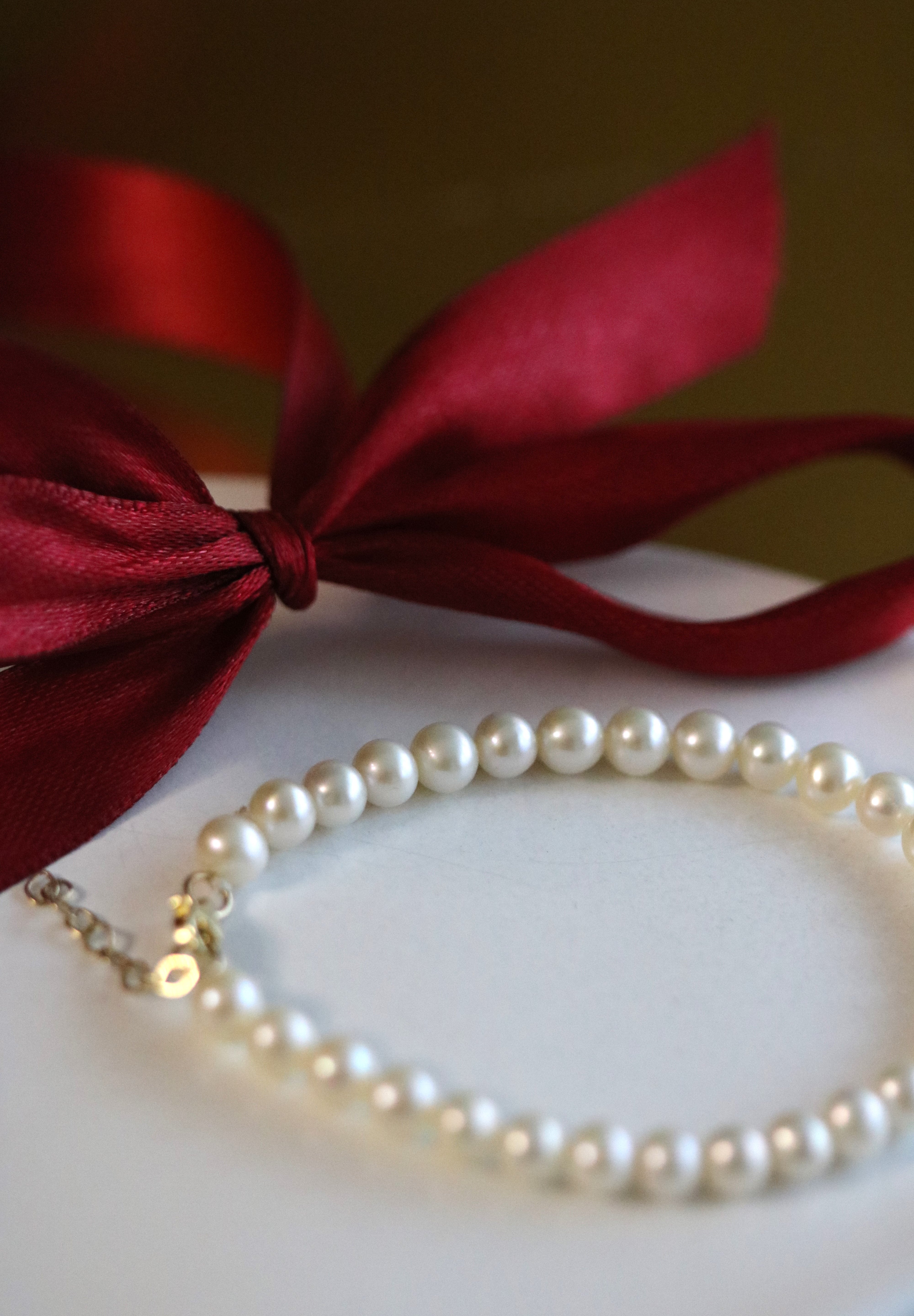 bratara-perle-de-cultura-albe-5-5-5-mm-detaliu-pure-classic