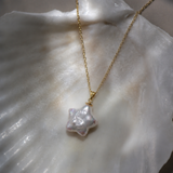 Pandantiv Aur 14K cu Perlă Naturală Albă Keshi — Stella detaliu - pandantiv perla naturala aur 14K - Royal Pearls