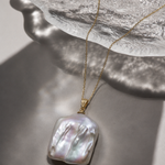 Colier Aur 14K cu Perlă Naturală Keshi — Marina detaliu - colier perle naturale aur 14K - Royal Pearls