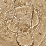 colier perle naturale albe gradate aur 14k lifestyle - pearl glow - royal pearls