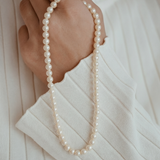 colier perle naturale champagne 5-6mm aur 14k lifestyle - aura - royal pearls