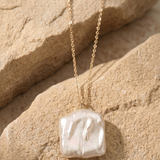 colier perle keshi naturale aur 14k prezentare - marina - royal pearls