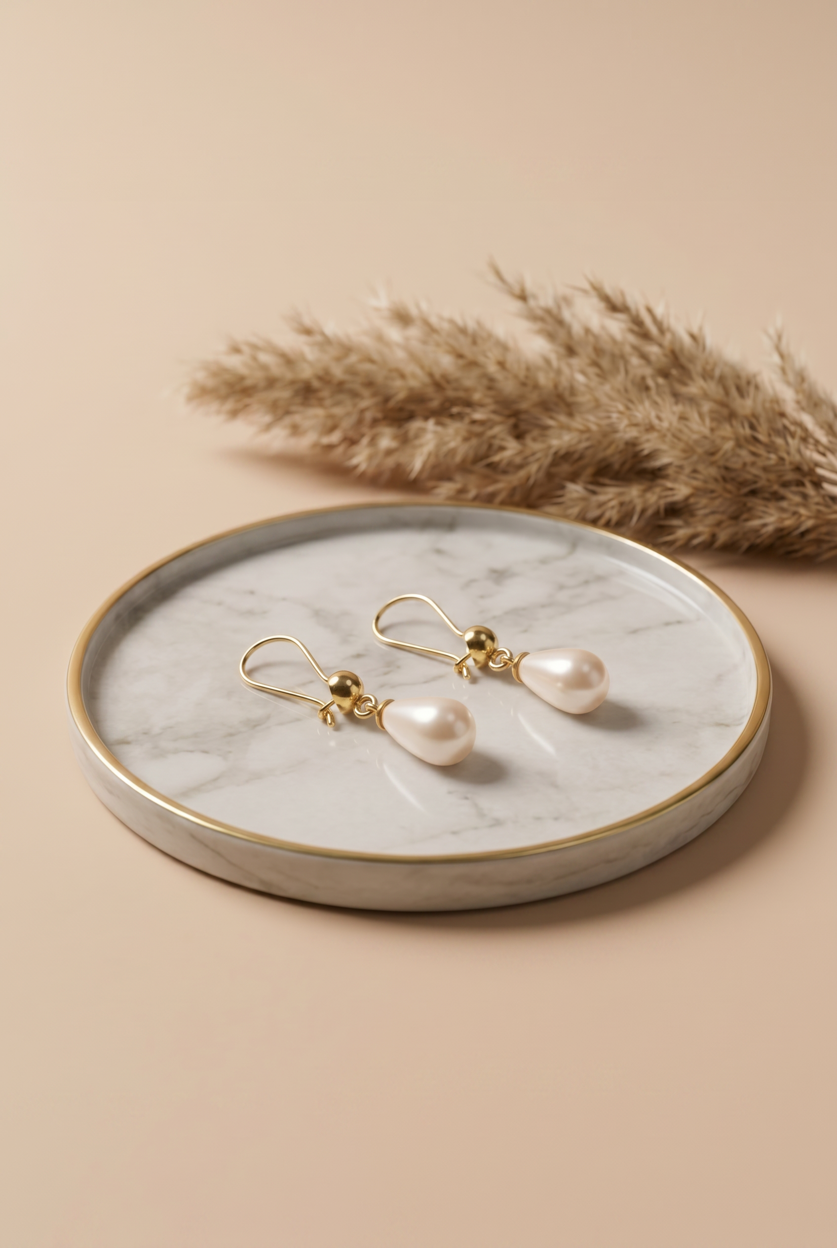 cercei perle naturale albe lacrima 8-9mm tortita aur 14k unghi - elisabeth - royal pearls
