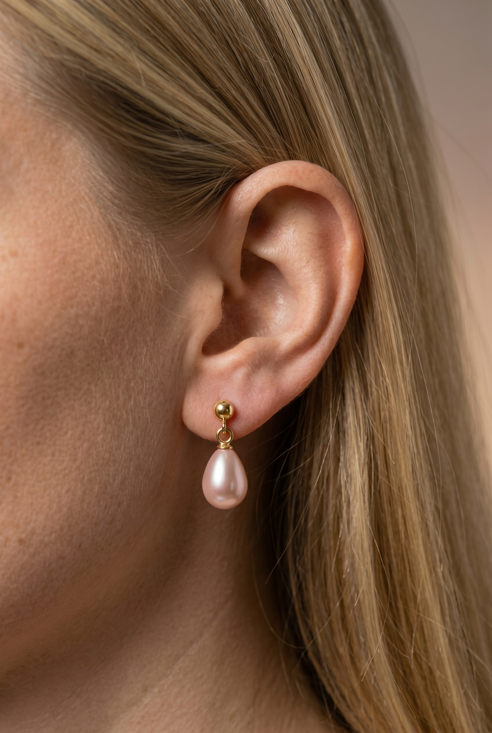 cercei perle naturale roz lacrima 8-9mm tija aur 14k detaliu - lady d - royal pearls