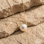 colier perle naturale albe rotunde 7-8mm aur 14k lifestyle - marie - royal pearls