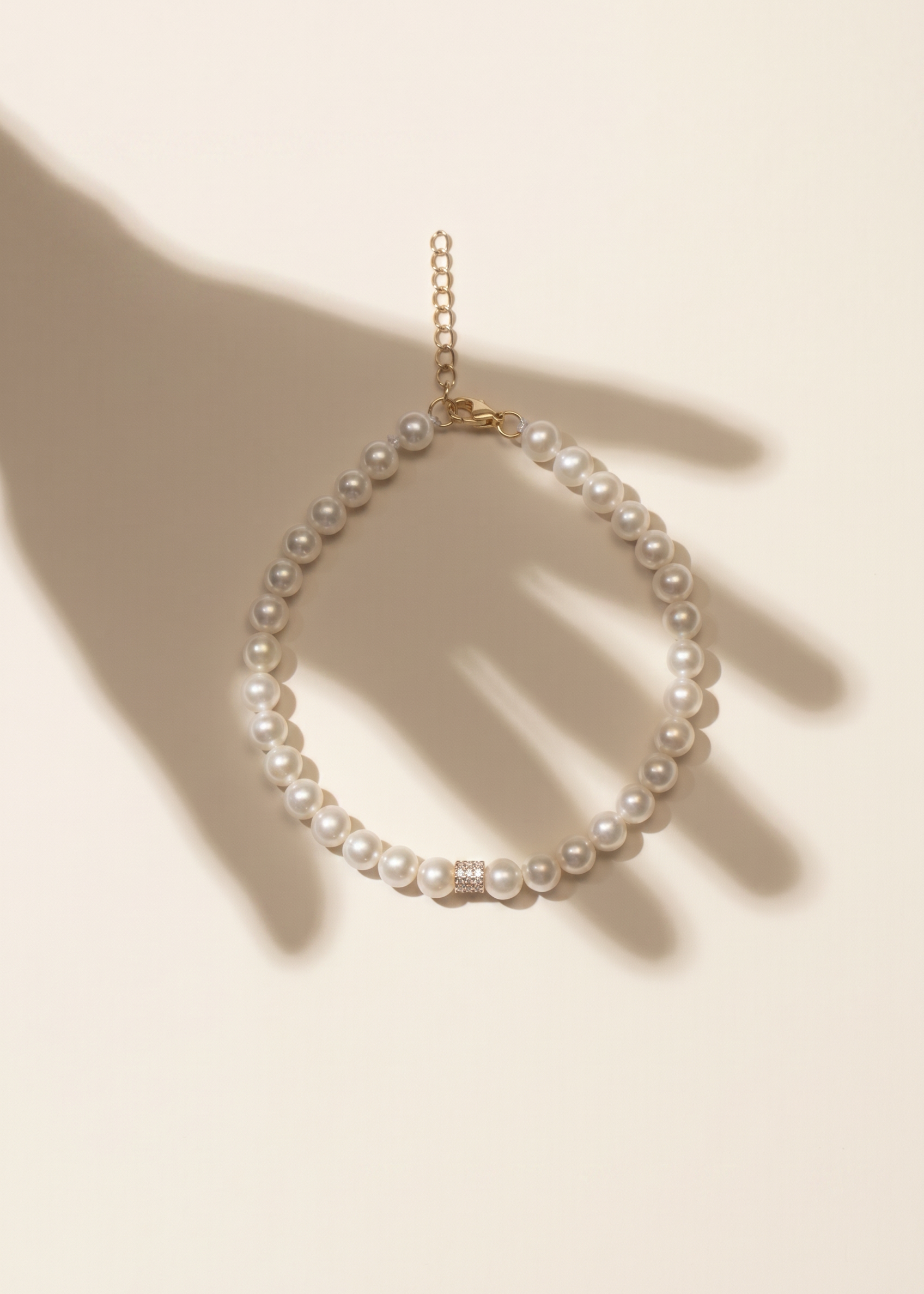 Brățară Aur 14K cu Perle Naturale Albe 5-6mm AAA — Ivory Spark - brățară perle naturale aur 14K - Royal Pearls