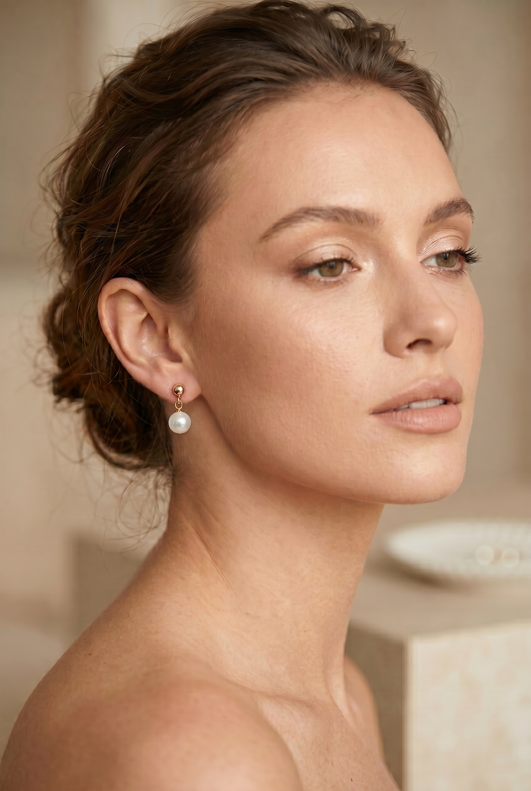 cercei perle naturale albe 7-8mm tija aur 14k lifestyle - anne - royal pearls