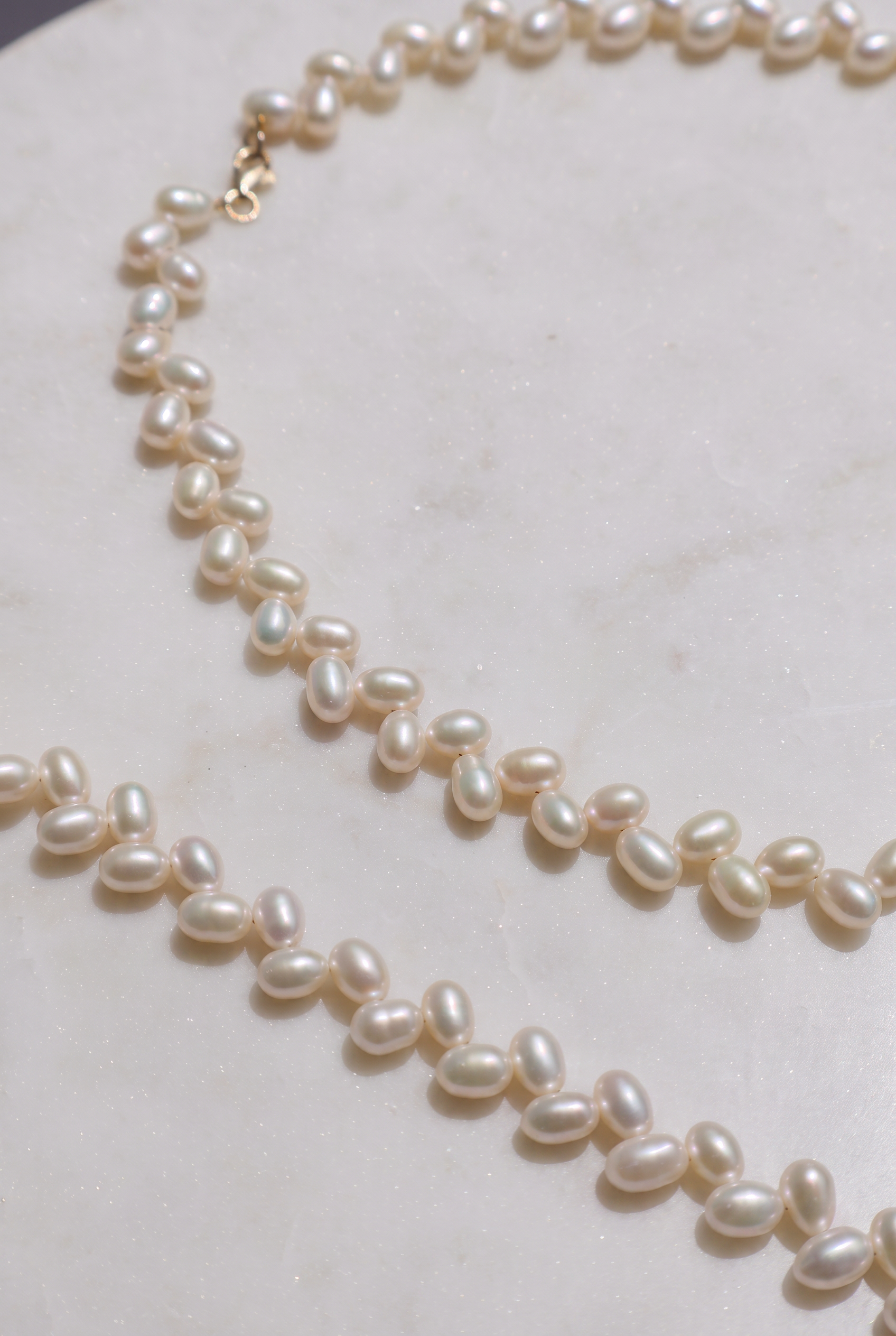 Set Eternal cu Perle Naturale de CulturÄƒ Albe AAA È™i Aur 14K â€“ Colier È™i BrÄƒÈ›arÄƒ Handmade - Royal Pearls
