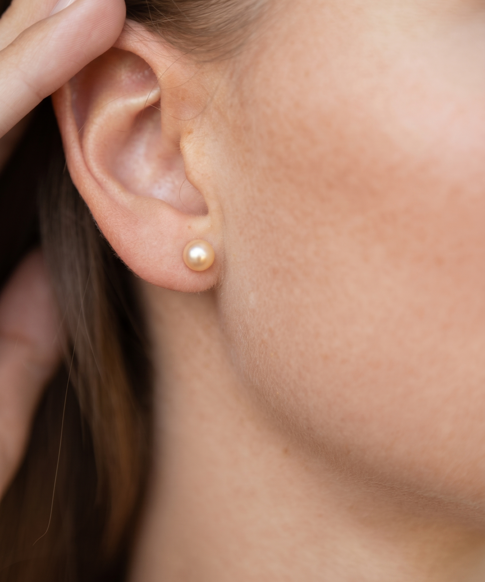 Cercei stud din aur 14K cu perle de cultură roz 5-6 mm